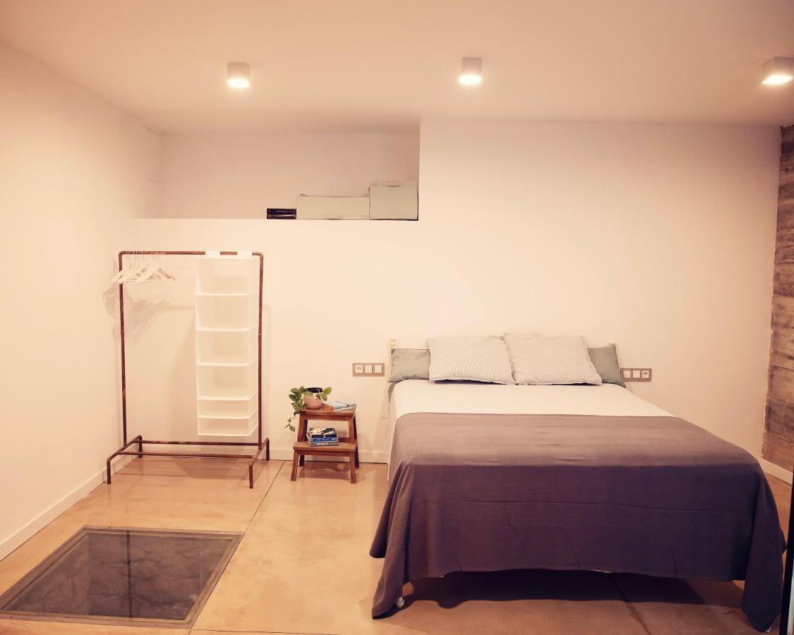 La Dolce Vita. Boutique Apartment Жирона Экстерьер фото
